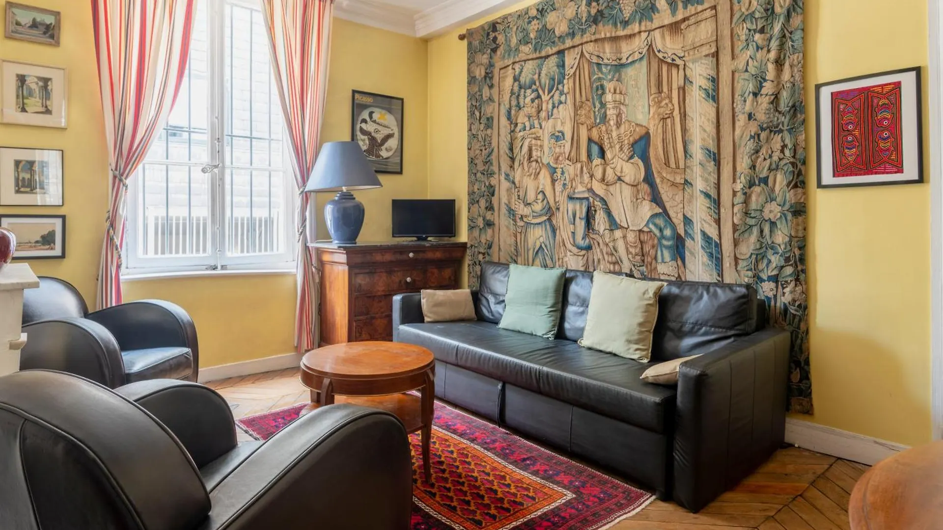 Paris St Germain Charming Apartment 0*,  France